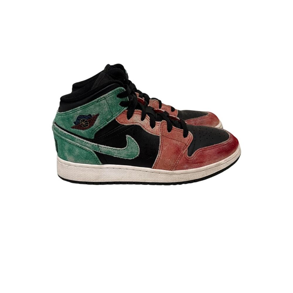 Nike Air Jordan Shoes Jordan 1 Mid 'MJ's Playground' Sneakers Size Youth 5